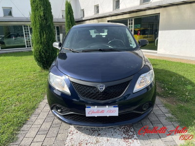 Lancia Ypsilon 1.2 69 CV 5 porte Elefantino Blu (4)