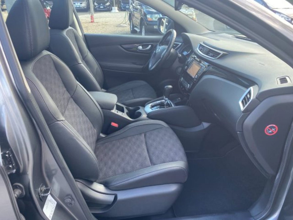 Nissan Qashqai 1.6 dCi 2WD Tekna (8)