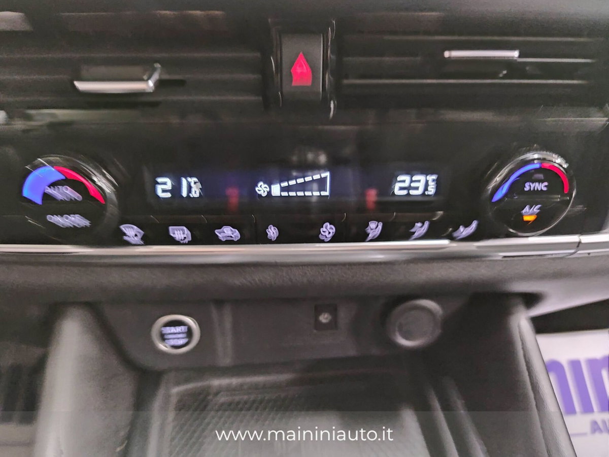 Nissan Qashqai 1.3 mhev N-Connecta 2wd 140cv (15)
