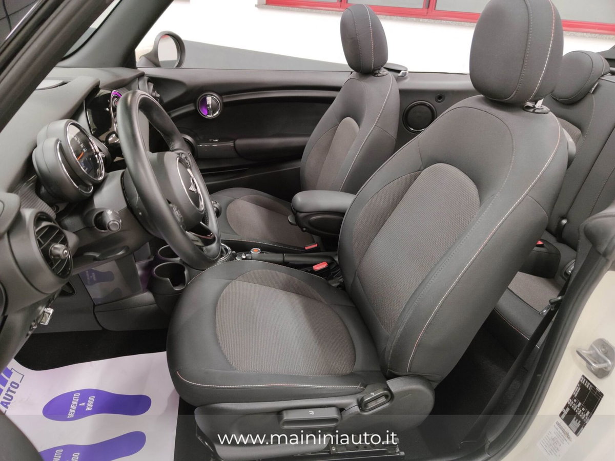 MINI Mini Cabrio 1.2 One Cabrio (16)