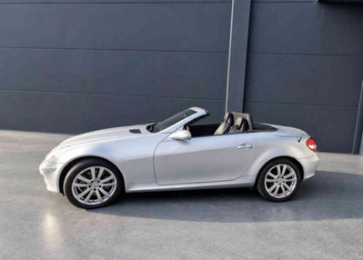 Mercedes-Benz SLK 350 cat Sport (3)
