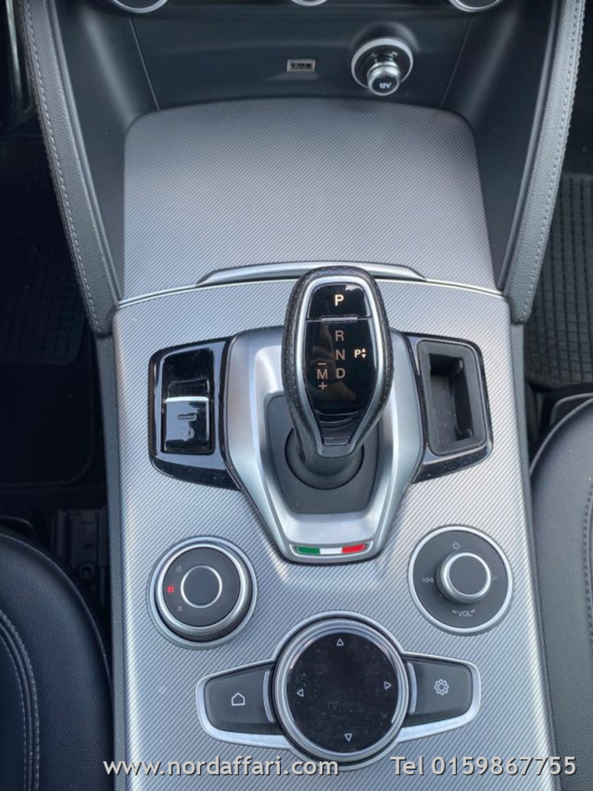 Alfa Romeo Stelvio Stelvio 2.2 Turbodiesel 190 CV AT8 Q4 Sprint (14)