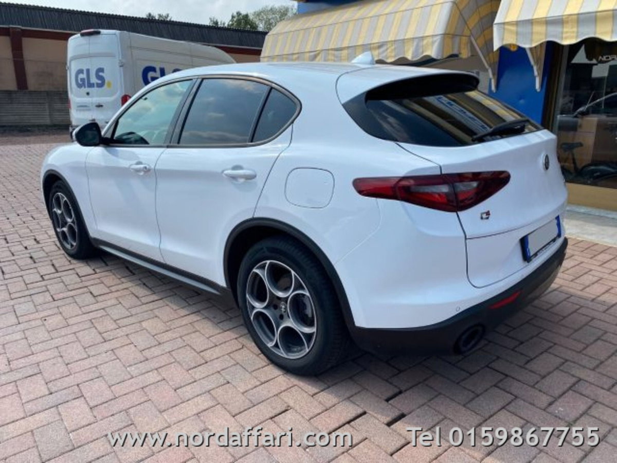 Alfa Romeo Stelvio Stelvio 2.2 Turbodiesel 190 CV AT8 Q4 Sprint (2)