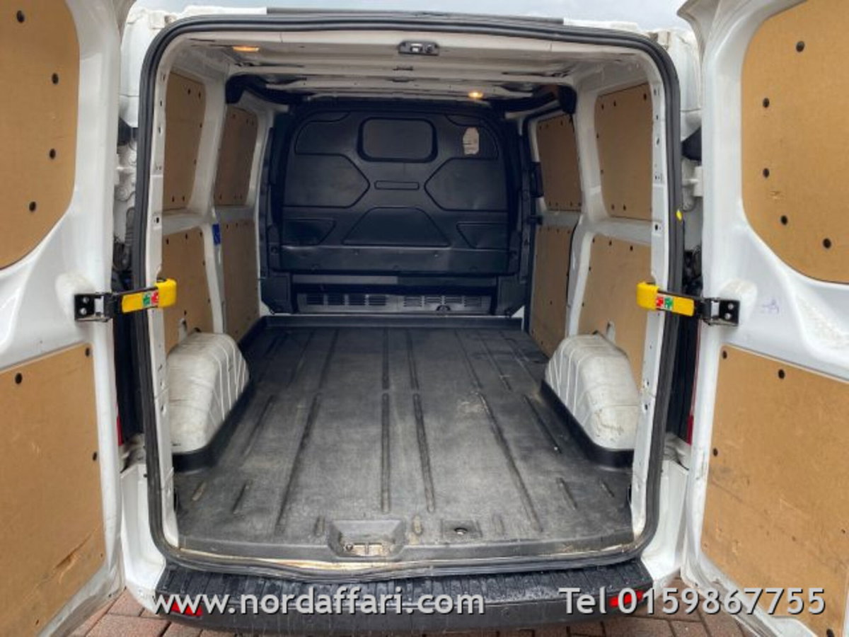 Ford Transit Custom Furgone 320 2.0 EcoBlue 130 PC Furgone Trend (11)