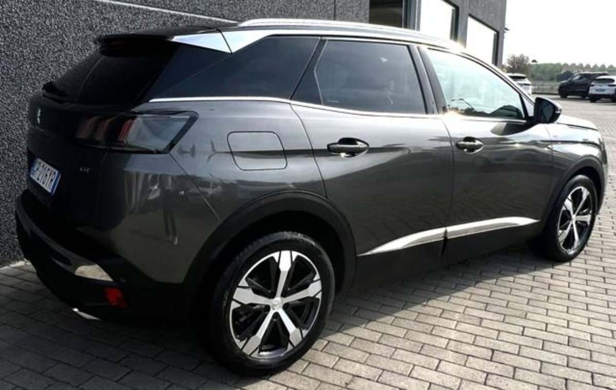 Peugeot 3008 BlueHDi 130 S&S EAT8 GT (9)