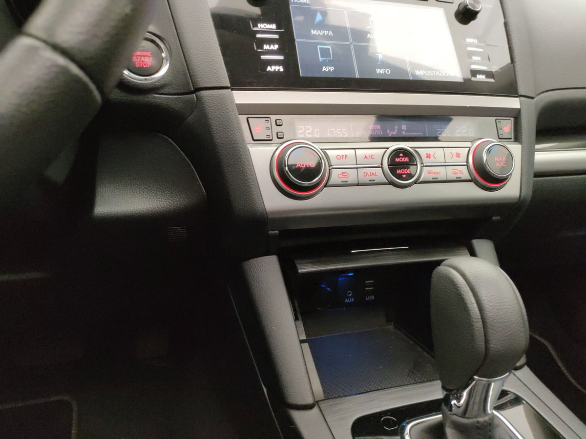 Subaru Outback 2.0d Lineartronic Unlimited (17)