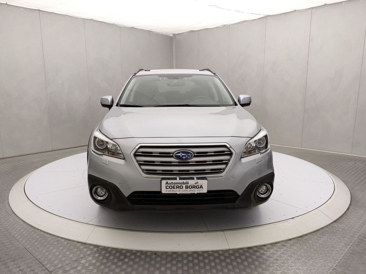 Subaru Outback 2.0d Lineartronic Unlimited (2)