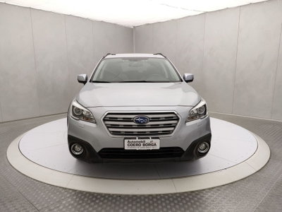Subaru Outback 2.0d Lineartronic Unlimited (2)