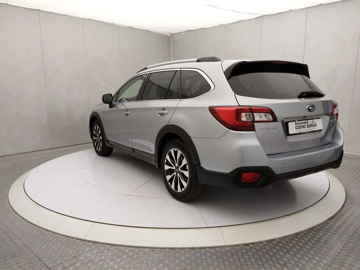 Subaru Outback 2.0d Lineartronic Unlimited (6)