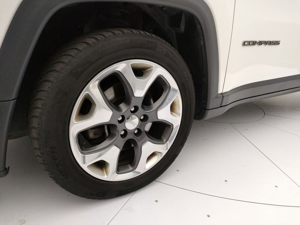 Jeep Compass 1.6 Multijet II 2WD Limited (10)