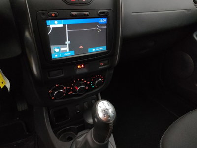 Dacia Duster 1.6 115CV S&S 4x2 Serie Limitata Urban Explorer (13)