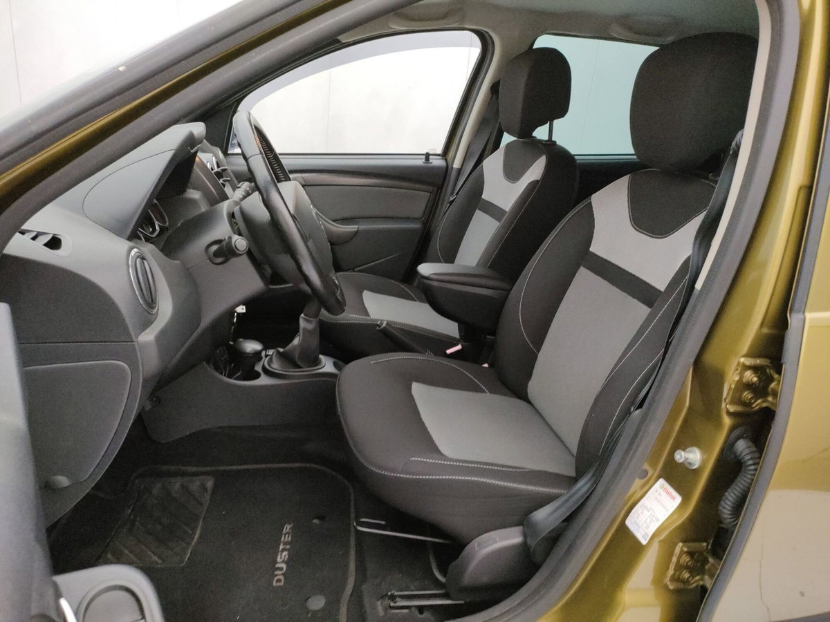 Dacia Duster 1.6 115CV S&S 4x2 Serie Limitata Urban Explorer (7)