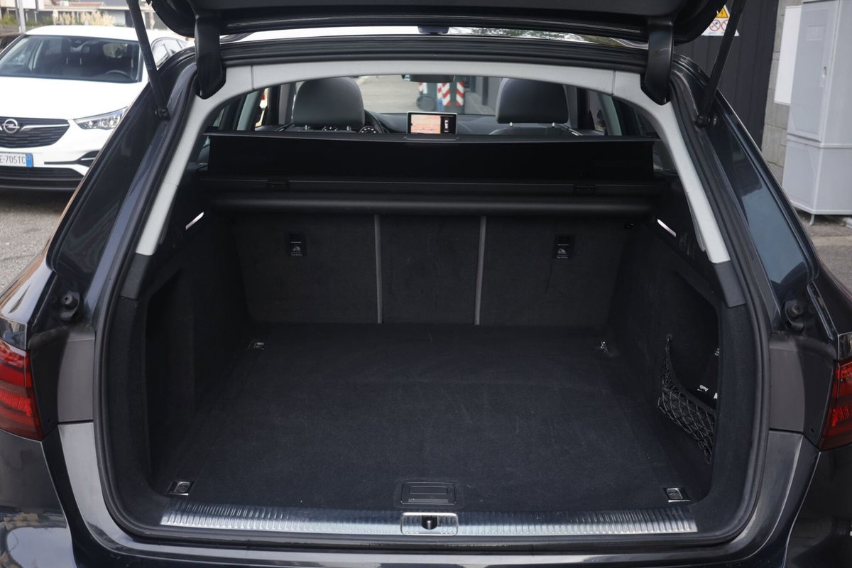 Audi A4 Allroad 2.0 TDI 190 CV S tronic Business Evolution (19)