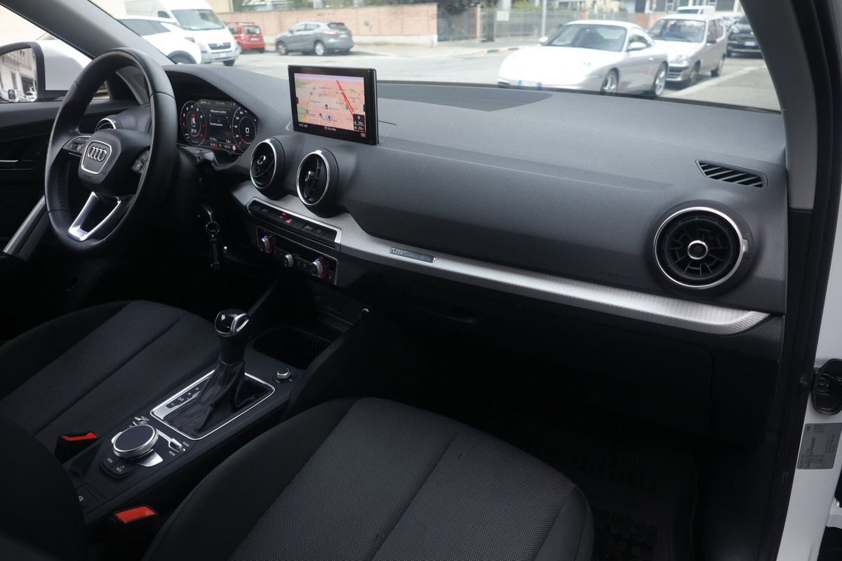Audi Q2 Q2 35 TFSI (10)