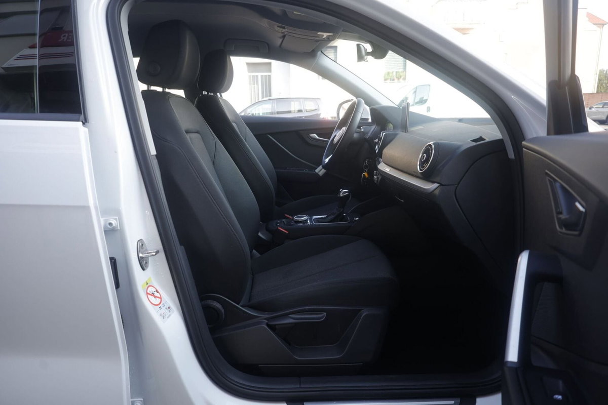 Audi Q2 Q2 35 TFSI (12)