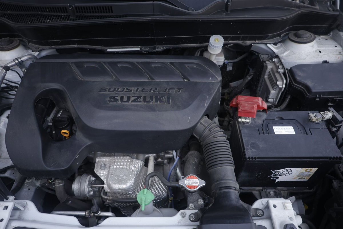 Suzuki Vitara 1.4 Boosterjet A/T Starview (20)