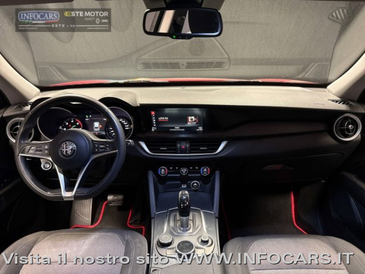 Alfa Romeo Stelvio Stelvio 2.2 Turbodiesel 160 CV AT8 RWD Sport-Tech (11)