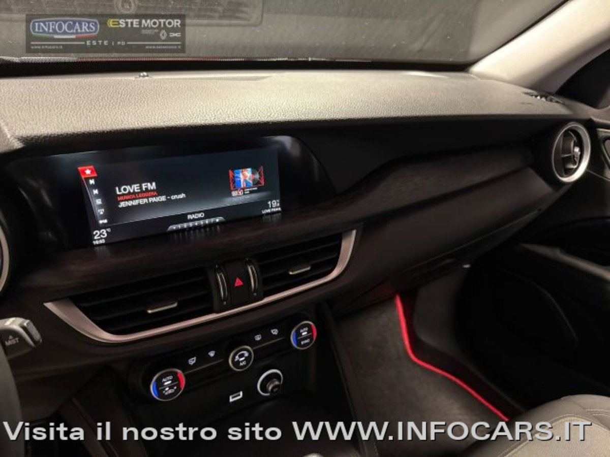 Alfa Romeo Stelvio Stelvio 2.2 Turbodiesel 160 CV AT8 RWD Sport-Tech (16)