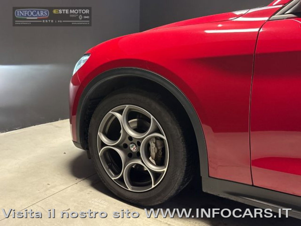 Alfa Romeo Stelvio Stelvio 2.2 Turbodiesel 160 CV AT8 RWD Sport-Tech (20)
