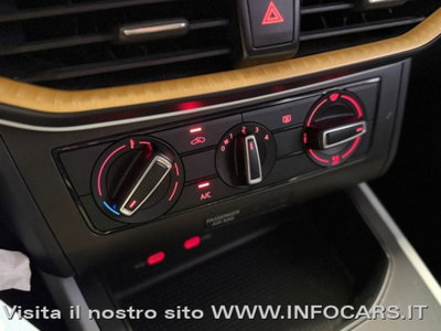 SEAT Arona 1.0 ecotsi Style 95cv (19)