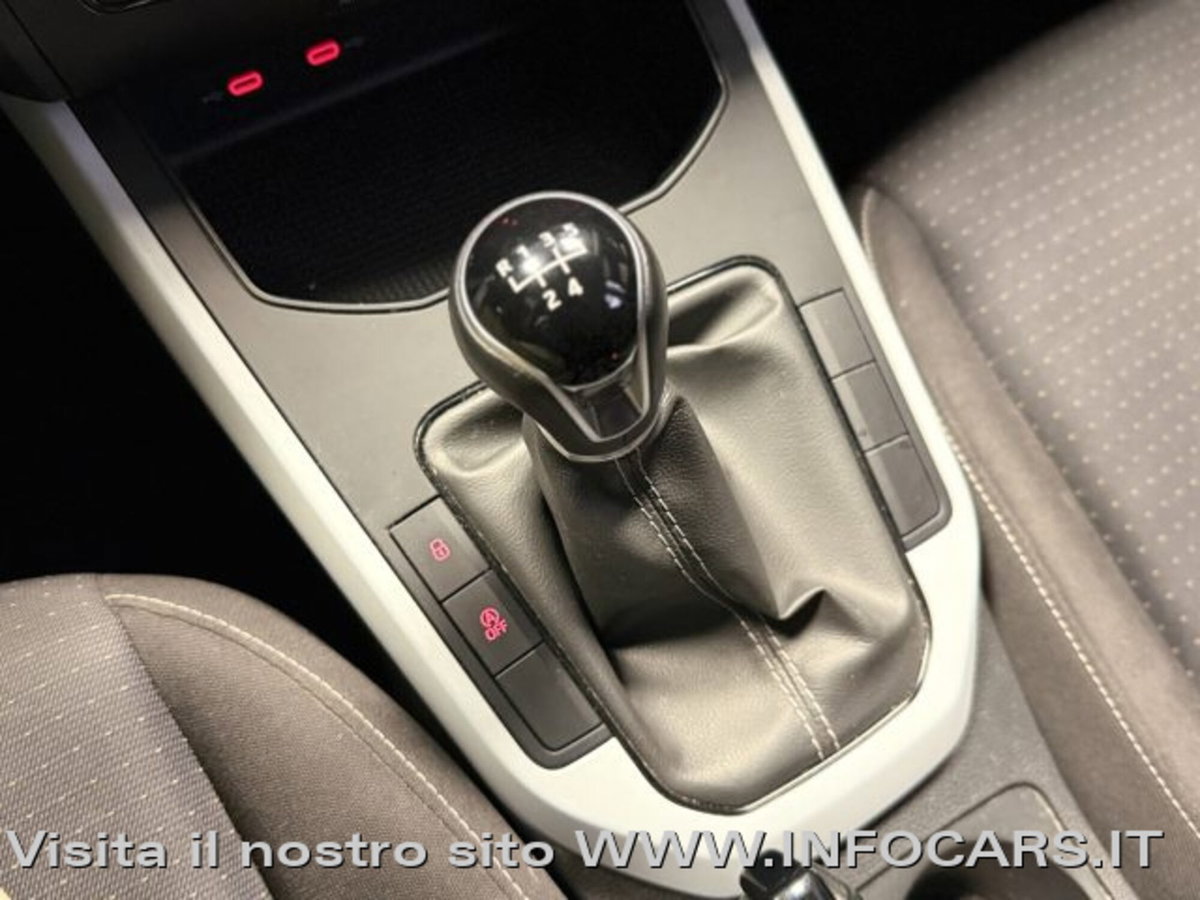 SEAT Arona 1.0 ecotsi Style 95cv (20)