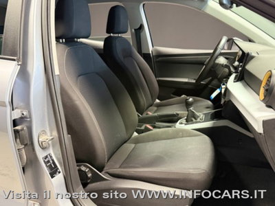 SEAT Arona 1.0 ecotsi Style 95cv (6)