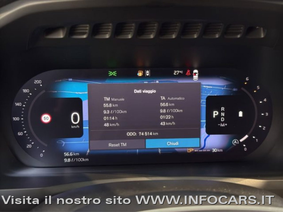 Volvo XC90 B5 (d) AWD automatico 7 posti Plus Bright (14)