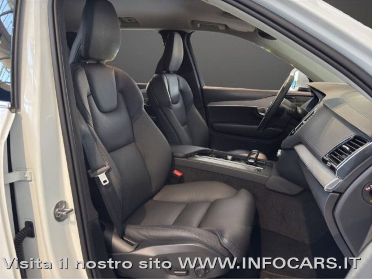Volvo XC90 B5 (d) AWD automatico 7 posti Plus Bright (6)