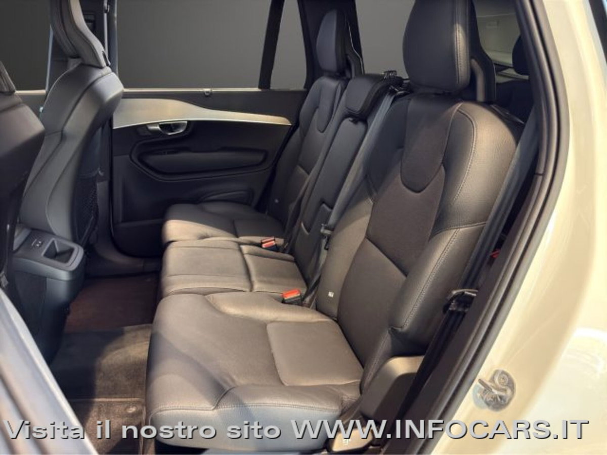 Volvo XC90 B5 (d) AWD automatico 7 posti Plus Bright (8)