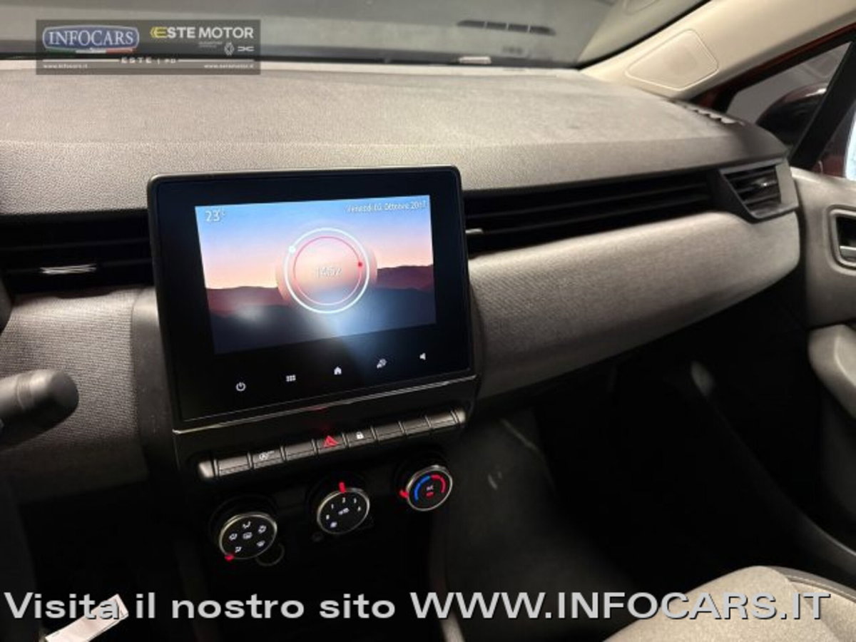 Renault Clio SCe 65 CV 5 porte Life (18)