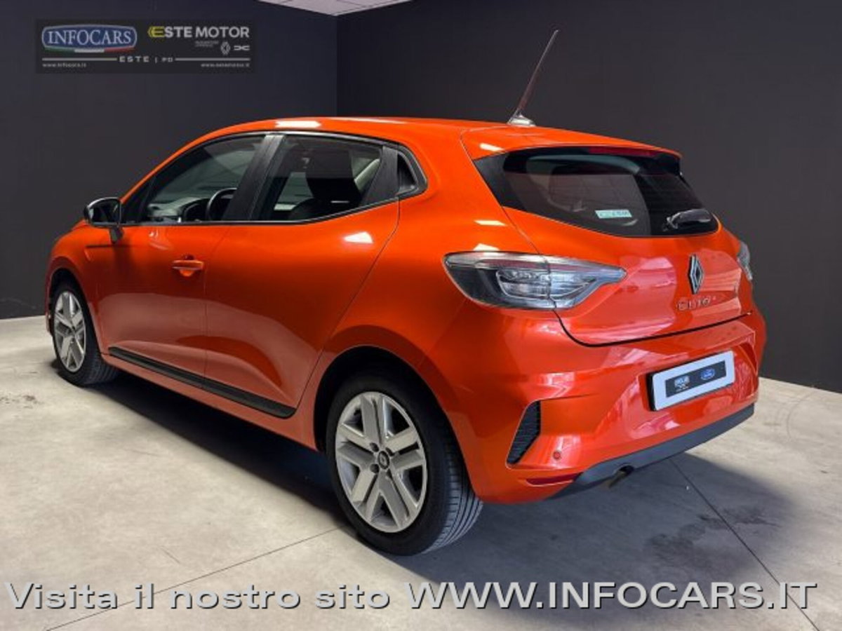 Renault Clio SCe 65 CV 5 porte Life (2)