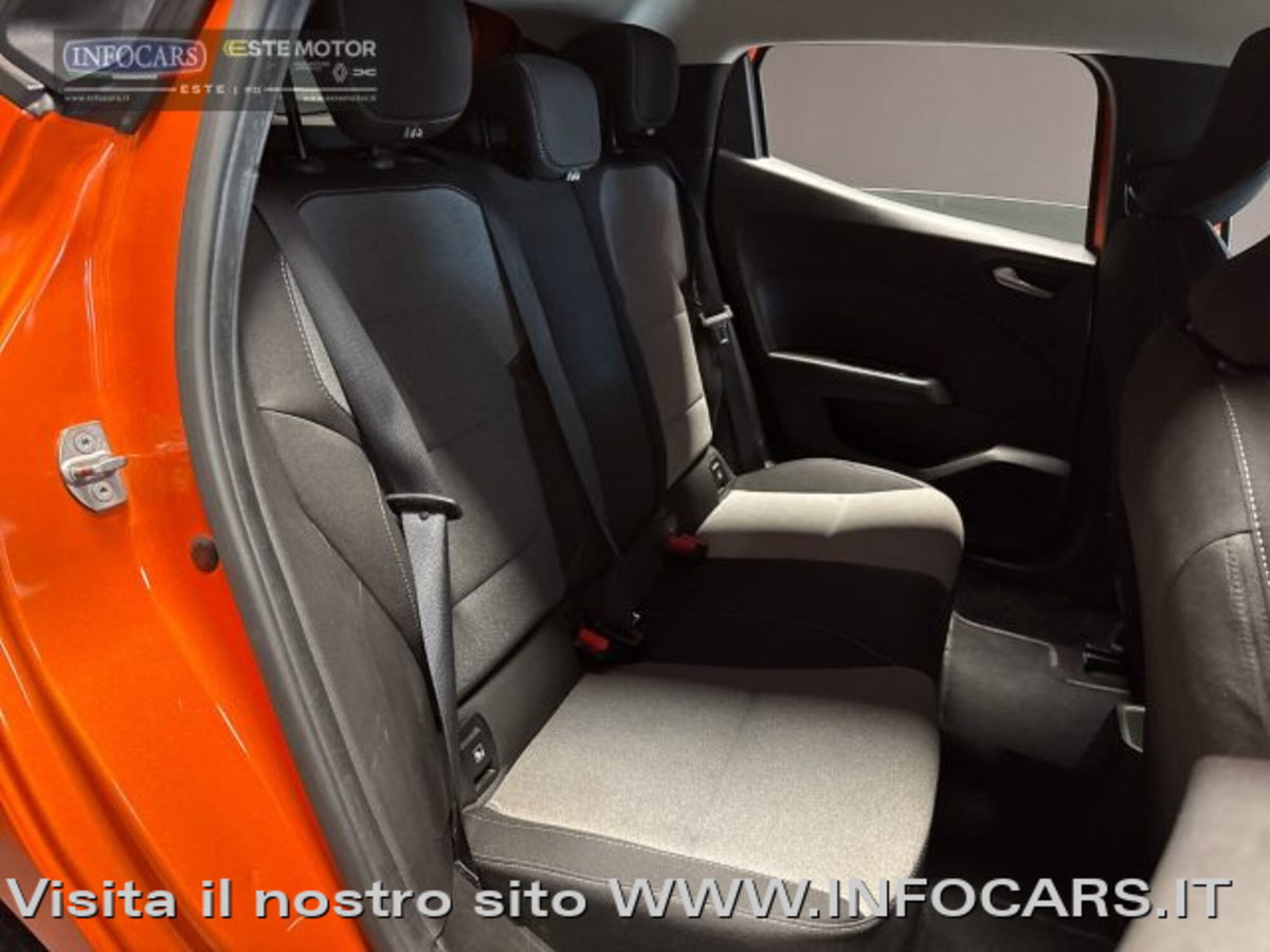 Renault Clio SCe 65 CV 5 porte Life (8)