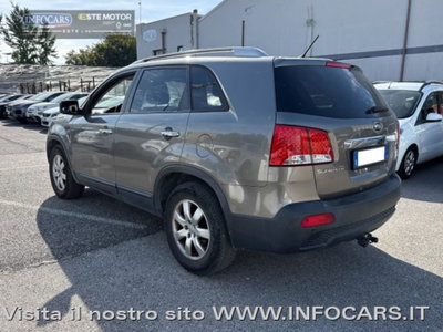 Kia Sorento 2.2 16V CRDI VGT 2WD Active (2)