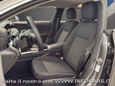 Mercedes-Benz CLA Shooting Brake 200 d Executive auto (5)