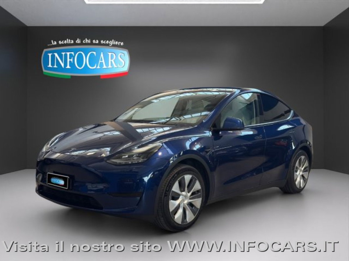 Tesla Model Y rwd (3)