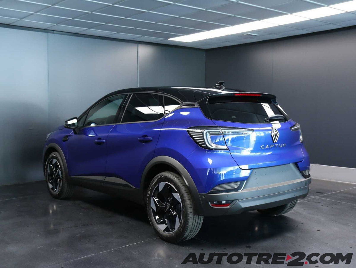 Renault Captur 1.2 eco-g Techno 120cv (3)