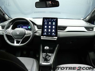 Renault Captur 1.2 eco-g Techno 120cv (5)