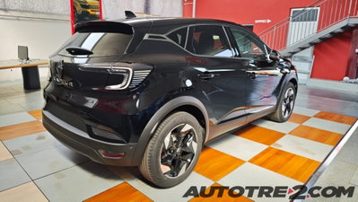 Renault Captur 1.2 eco-g Techno 120cv (8)