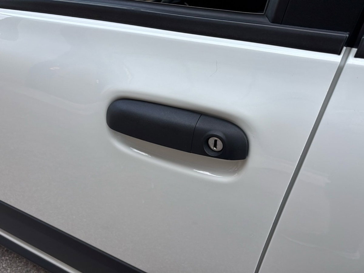 Fiat Panda 1.0 FireFly S&S Hybrid City Cross (20)