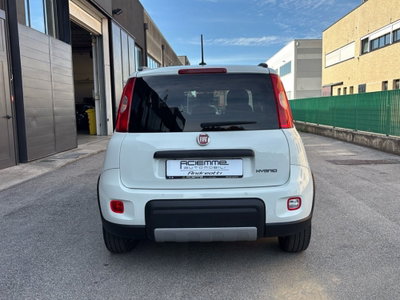 Fiat Panda 1.0 FireFly S&S Hybrid City Cross (8)