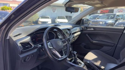Volkswagen T-Cross 1.0 TSI 110 CV DSG Advanced (17)