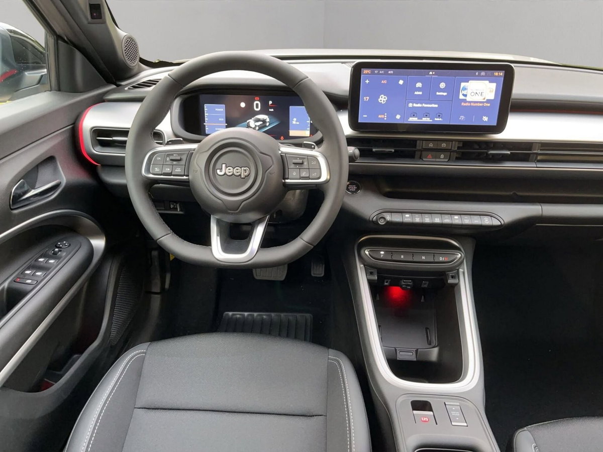 Jeep Avenger 1.2 turbo e-hybrid mhev Summit fwd 110cv edct6 (15)