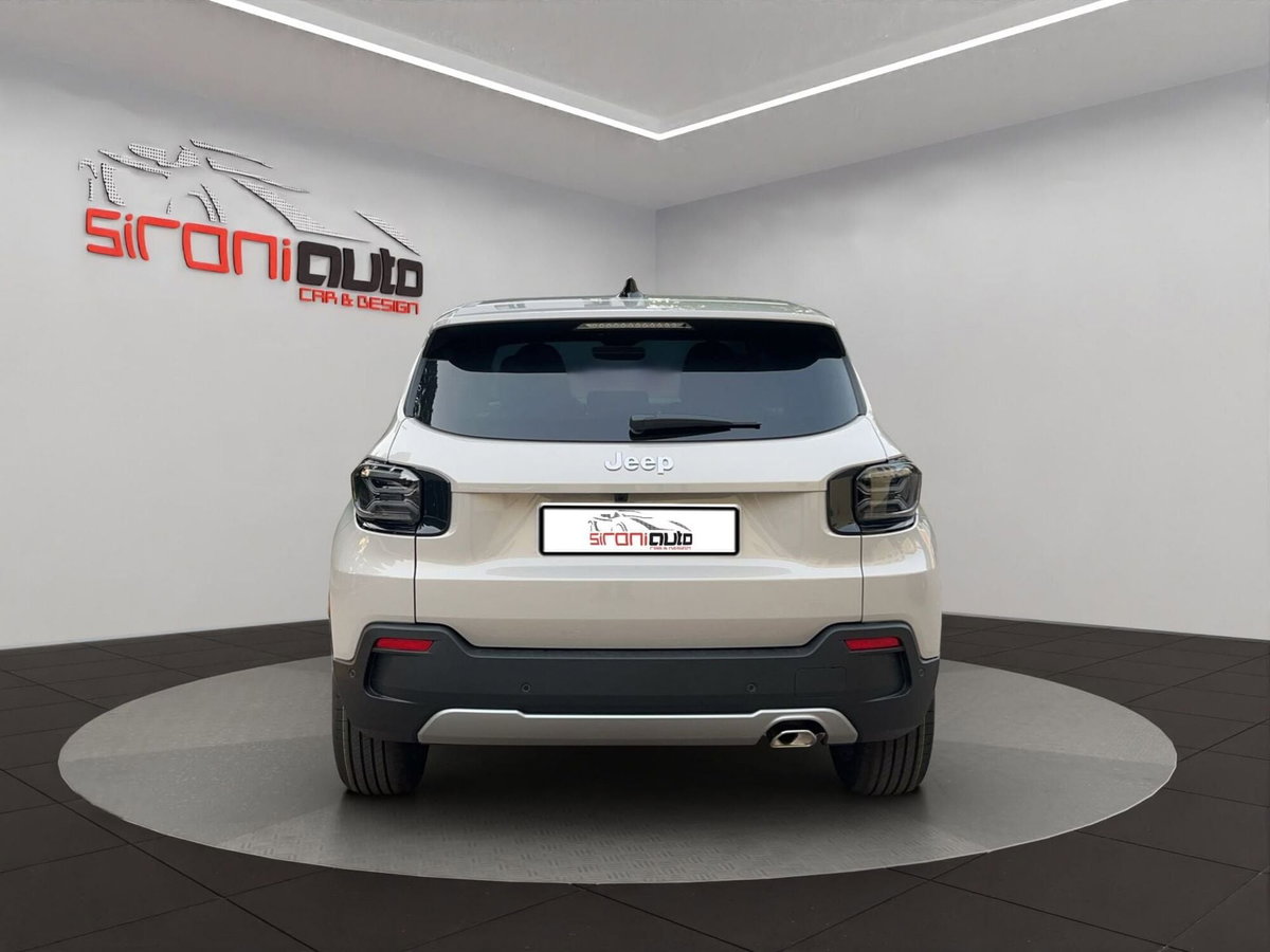 Jeep Avenger 1.2 turbo e-hybrid mhev Summit fwd 110cv edct6 (6)