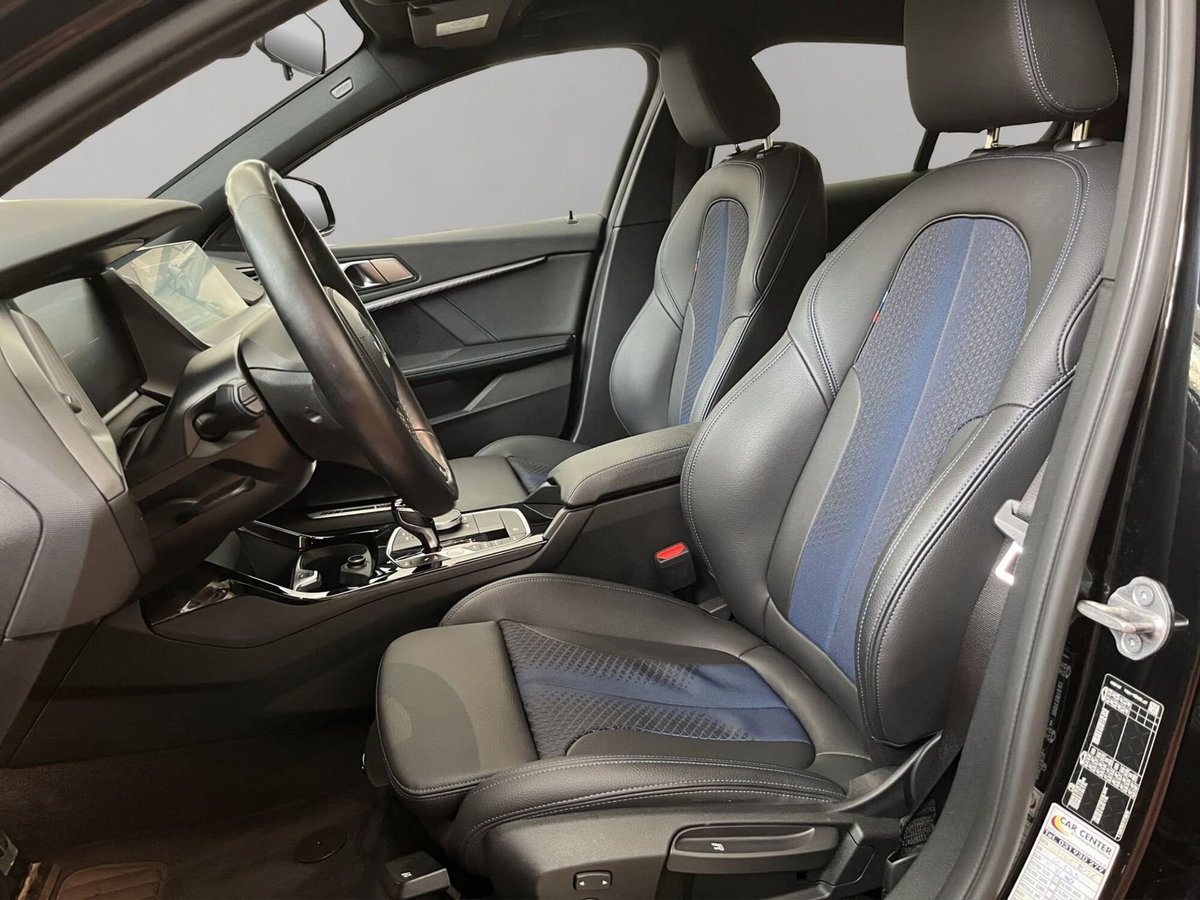 BMW Serie 1 118i Msport 136cv (11)