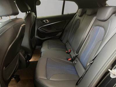 BMW Serie 1 118i Msport 136cv (12)