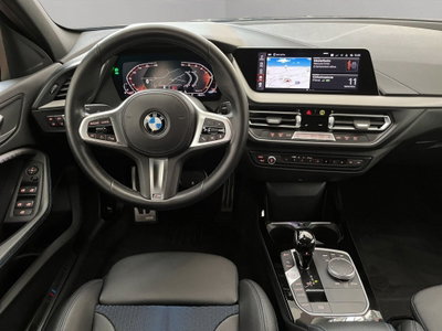 BMW Serie 1 118i Msport 136cv (15)