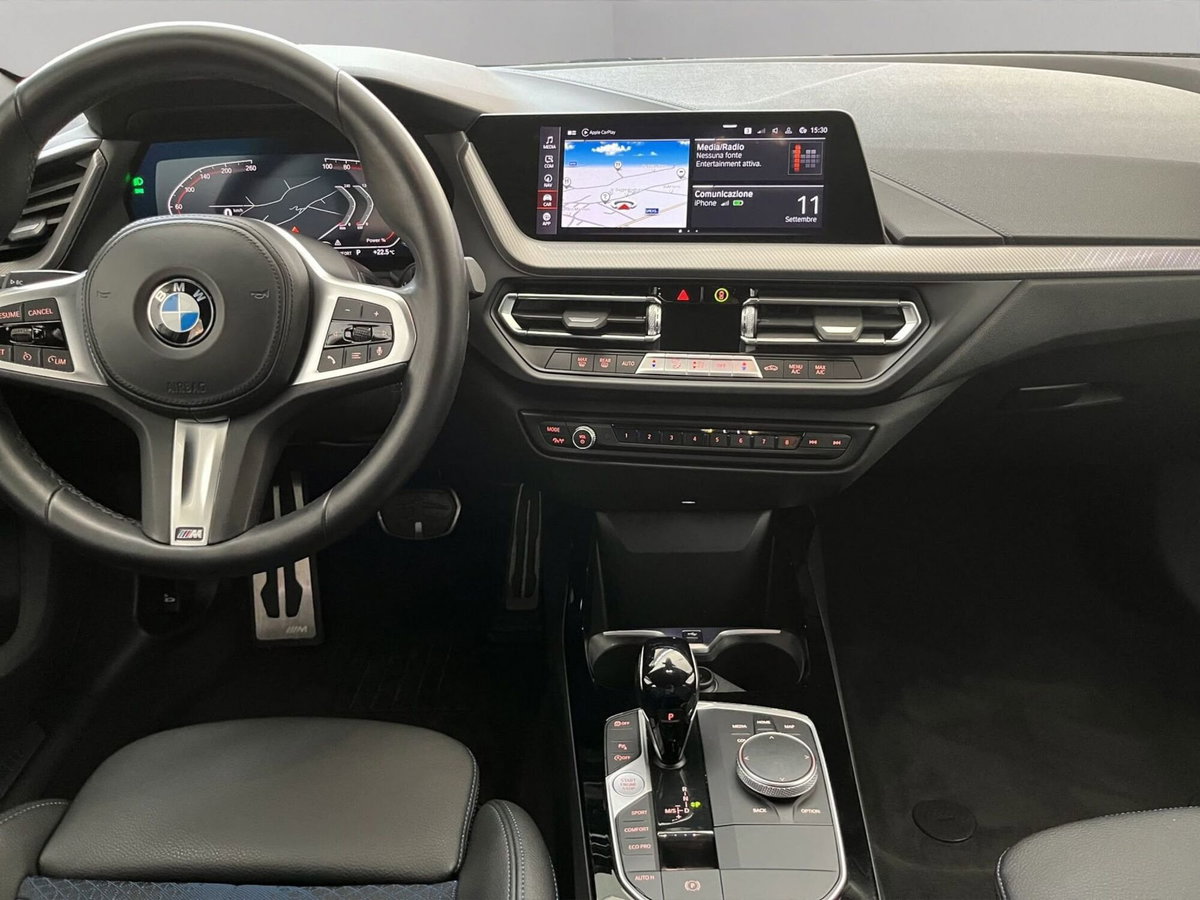 BMW Serie 1 118i Msport 136cv (16)