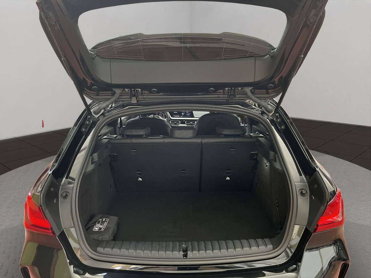 BMW Serie 1 118i Msport 136cv (7)