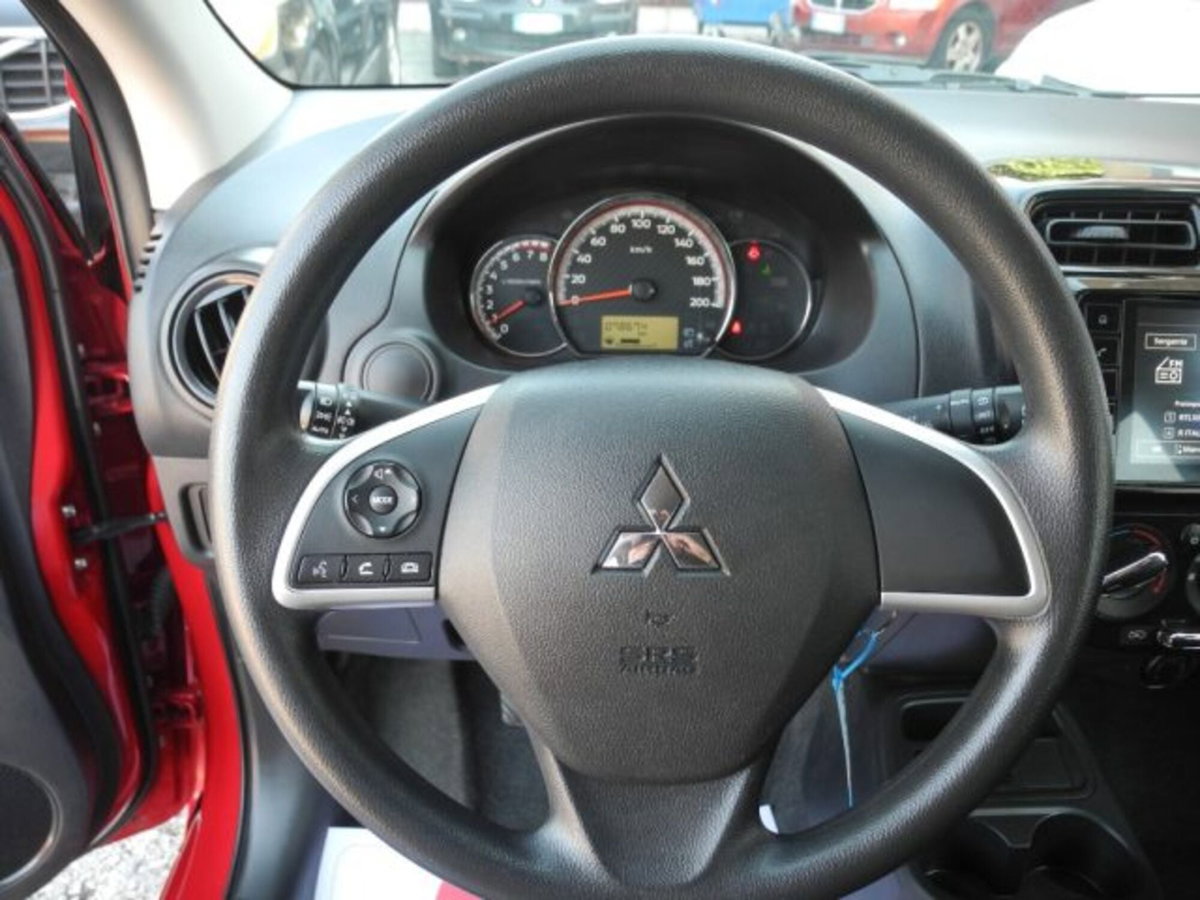 Mitsubishi Space Star 1.2 Intense SDA (5)