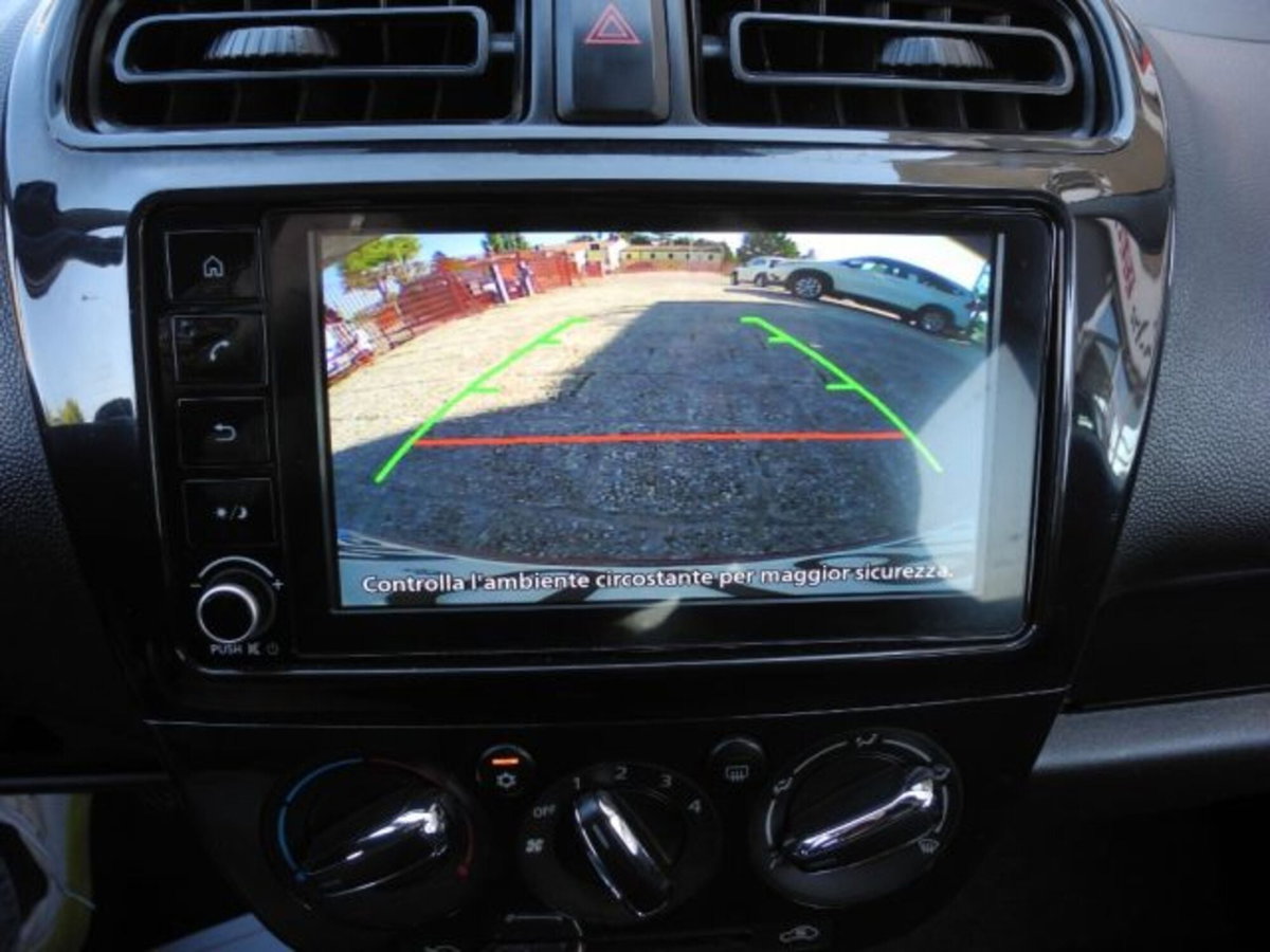 Mitsubishi Space Star 1.2 Intense SDA (8)